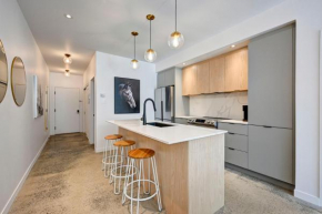 Condo Hotel 202